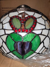 Load image into Gallery viewer, Claddagh Lamp (purple Heart)