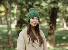 Load image into Gallery viewer, Ladies Cable Knit Hat