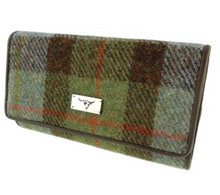 Load image into Gallery viewer, Ladies Harris Tweed Scottish Tartan Purse