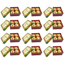Load image into Gallery viewer, Hat Box 4 Scottish Baubles