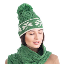 Load image into Gallery viewer, Shamrock Aran Wool Hat