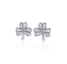 Load image into Gallery viewer, Irish Shamrock Post Earrings