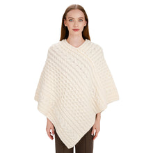 Load image into Gallery viewer, Saol cable knit poncho