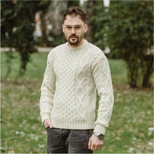 Load image into Gallery viewer, Saol Fisherman Cable Sweater
