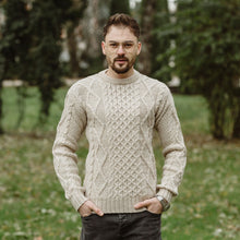 Load image into Gallery viewer, Saol Fisherman Cable Sweater