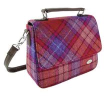 Load image into Gallery viewer, Harris Tweed Scottish Square Bag