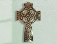 Load image into Gallery viewer, Irish Cross of Hope Plaque