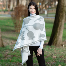 Load image into Gallery viewer, Thistle Scarf