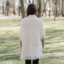 Load image into Gallery viewer, Ladies Pocket Shawl