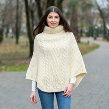 Load image into Gallery viewer, Cable Stitch Poncho