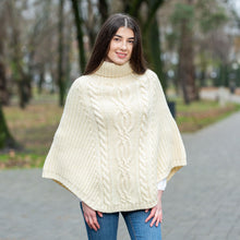 Load image into Gallery viewer, Cable Stitch Poncho