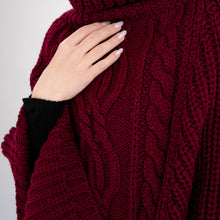 Load image into Gallery viewer, Cable Stitch Poncho