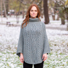 Load image into Gallery viewer, Cable Stitch Poncho
