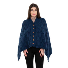 Load image into Gallery viewer, Merino Wool Ladie's Poncho with buttons