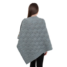 Load image into Gallery viewer, Merino Wool Ladie's Poncho with buttons