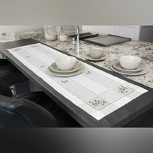 Load image into Gallery viewer, Packs of Linen of Kinsale Shamrock Table Runner 14x54 Inches Linen