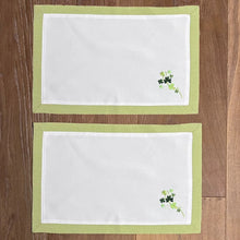 Load image into Gallery viewer, Packs of 40 Shades of Green Irish Shamrock Placemat Set