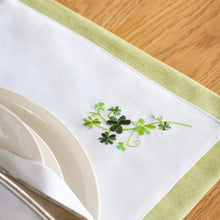Load image into Gallery viewer, Packs of 40 Shades of Green Irish Shamrock Placemat Set